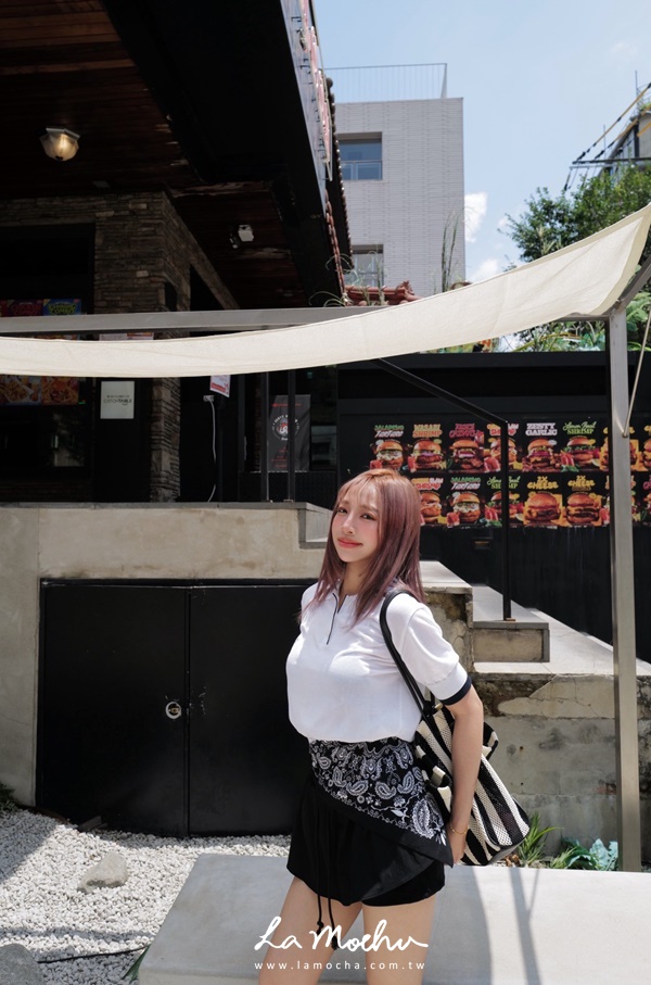 微透拼色滾邊POLO衫